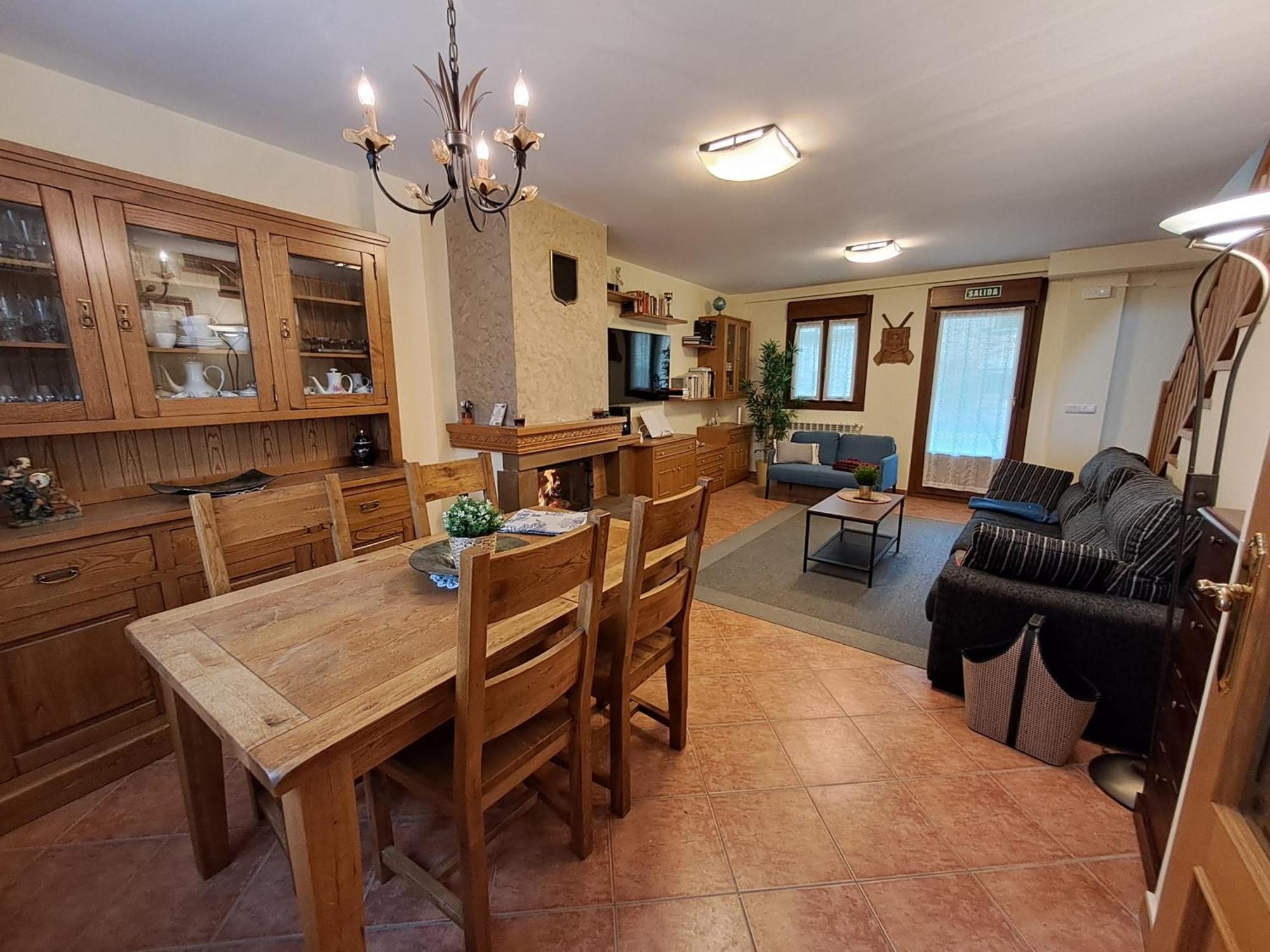 Casa Rural Torreblanca Urroz Ngoại thất bức ảnh
